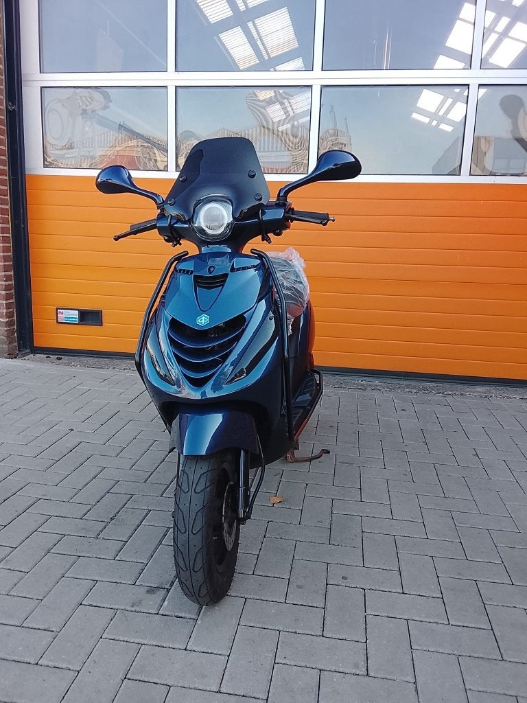 Piaggio Zip 4T B-klasse Midnight Blauw | ALPHA LED/ANGEL EYE, Enlèvement ou Envoi, Comme neuf