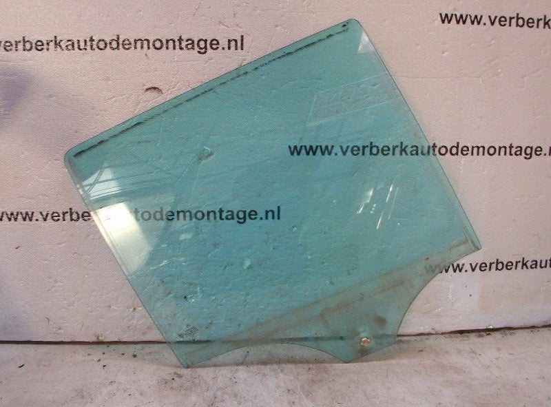VITRE ARRIERE DROITE Mercedes-Benz C Combi (S203), Mercedes-Benz, Utilisé, Dialog.mb@mercedes-benz.com, Mercedes-Benz AG