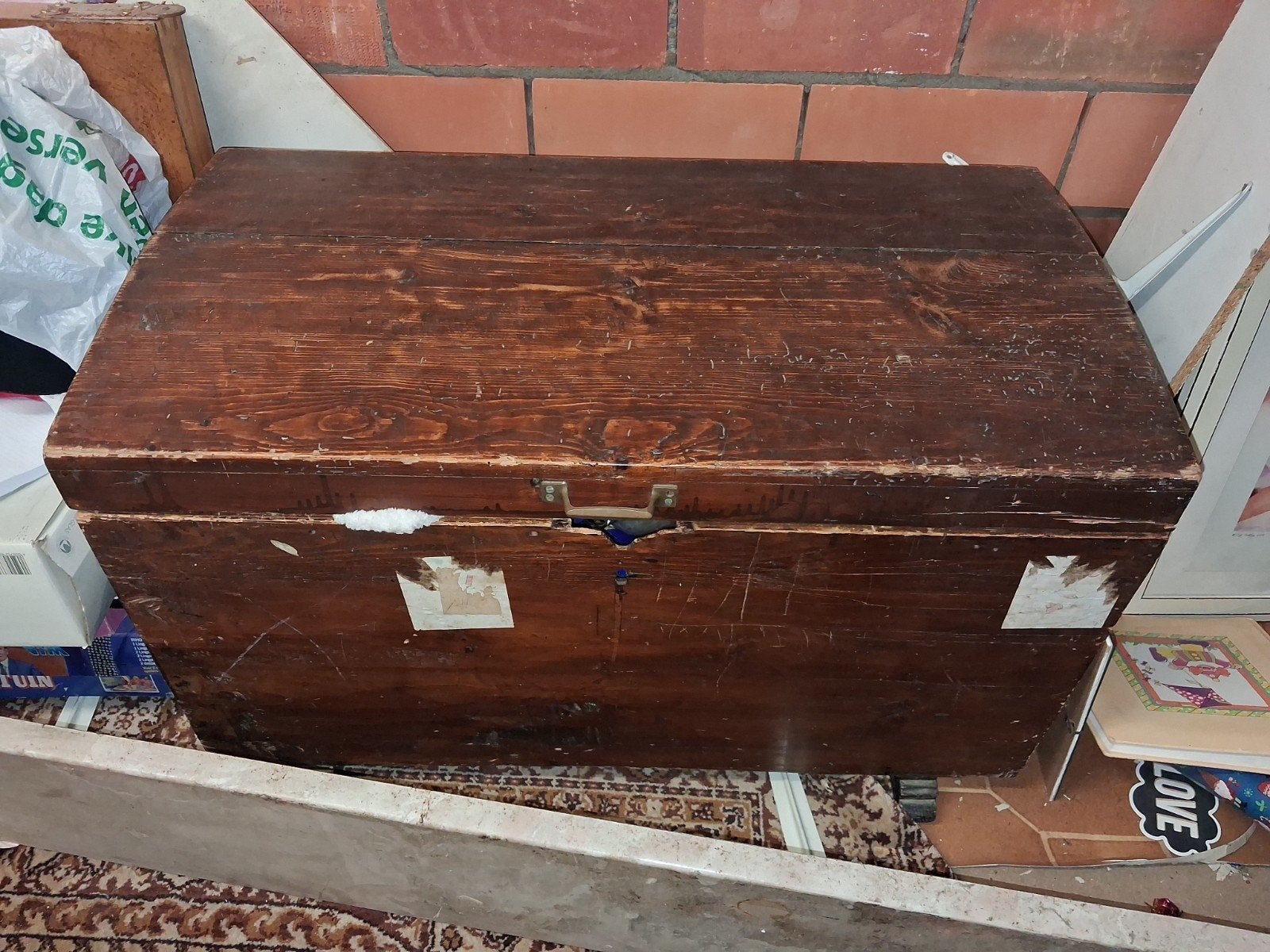 Oude houten opbergkist / dekenkist 

Mooie, ruime houten kis, Ophalen, Gebruikt