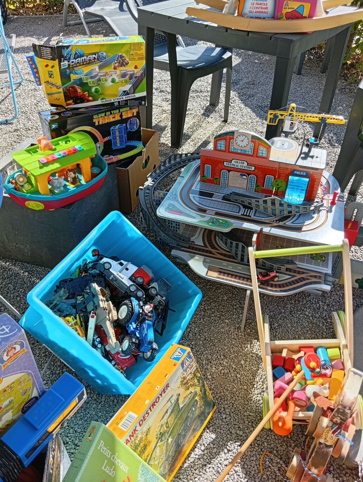 Lot de jouets enfants – jeux, véhicules, circuit, dinosaures, Enlèvement, Utilisé, Garçon ou Fille