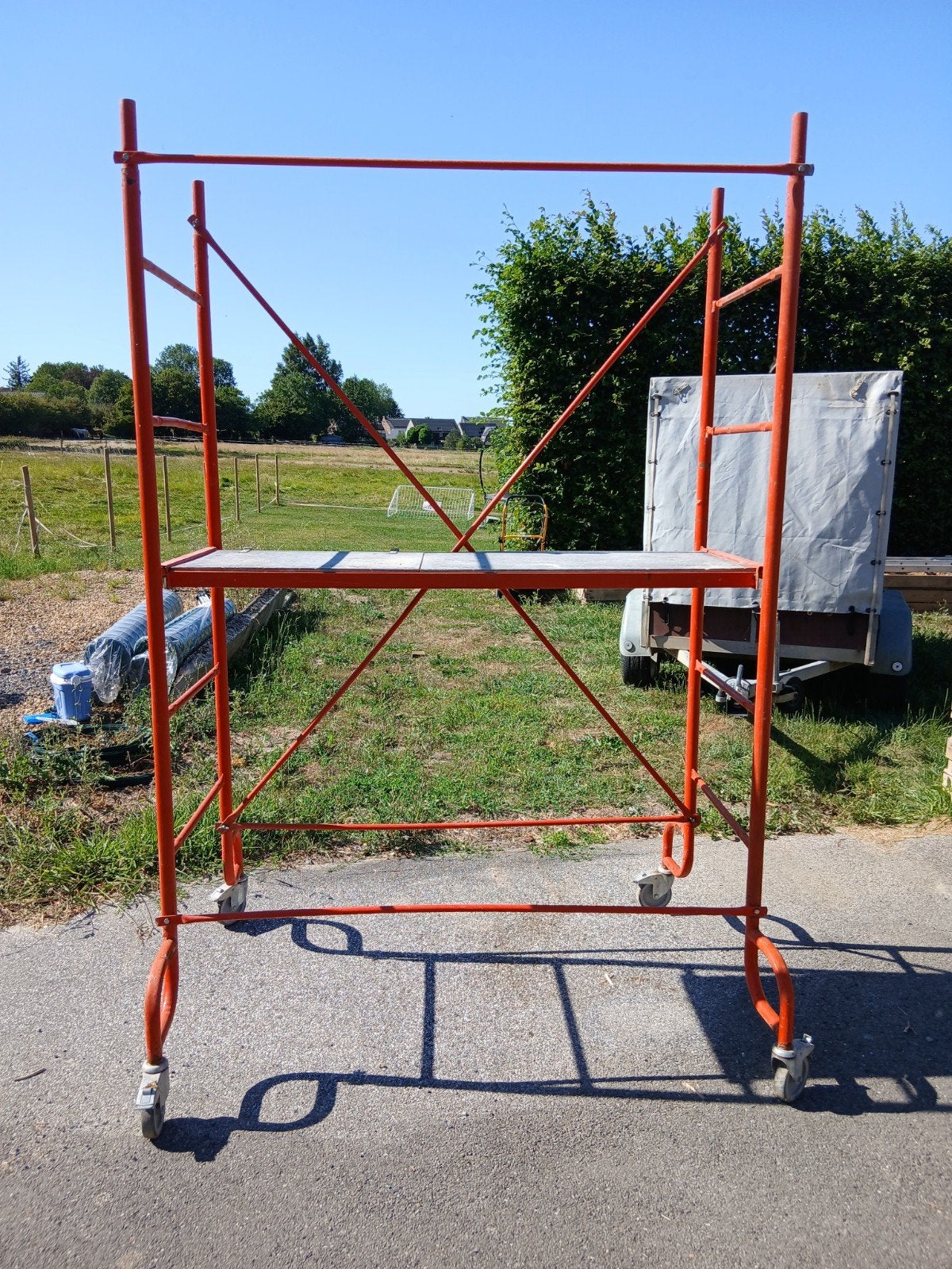petit echaffaudage sur roues, Bricolage & Construction, Échafaudages, Enlèvement