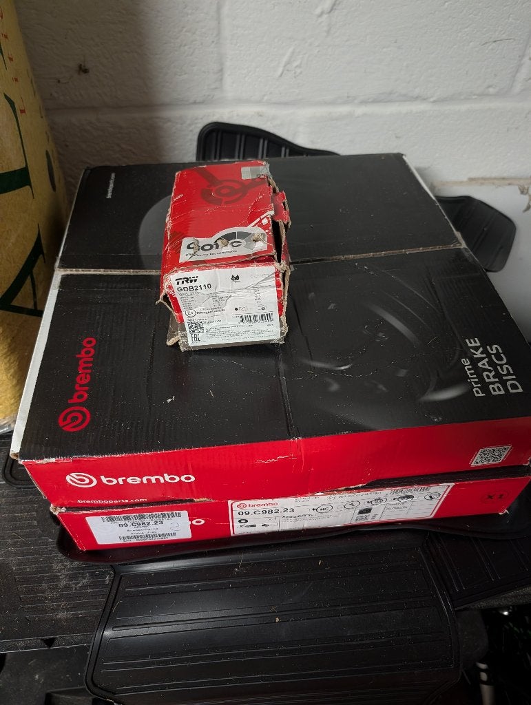 OEM Brembo/TRW remset voor Evoque, Discovery Sport, Fpace, Auto-onderdelen, Remmen en Aandrijving, Ophalen, Nieuw, Land Rover