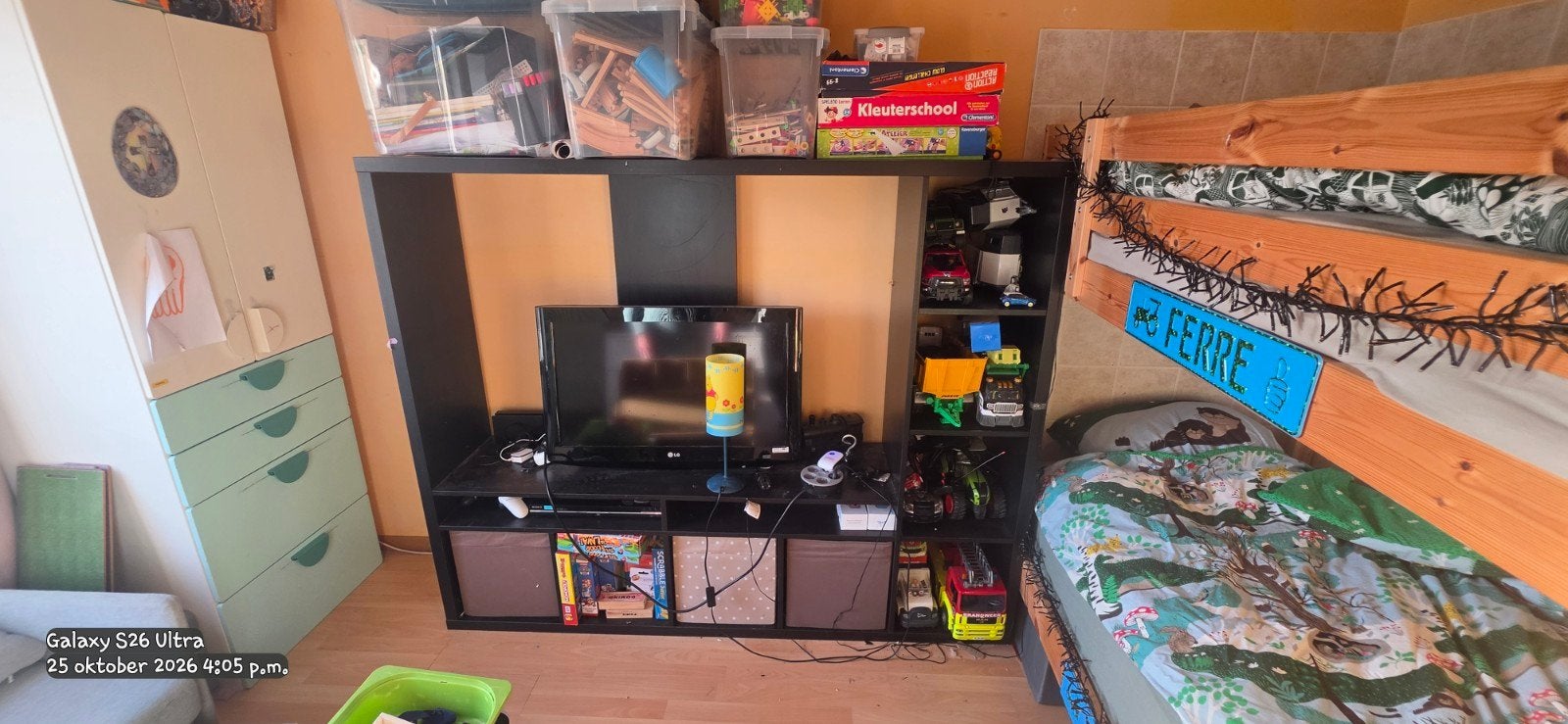 tv kast, Ophalen