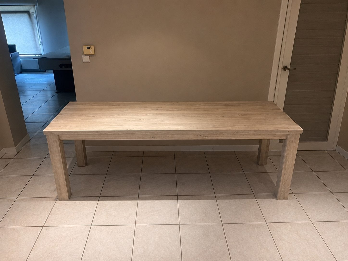 eetplaats met 6 stoelen beschadiging aan de stoelen, Enlèvement