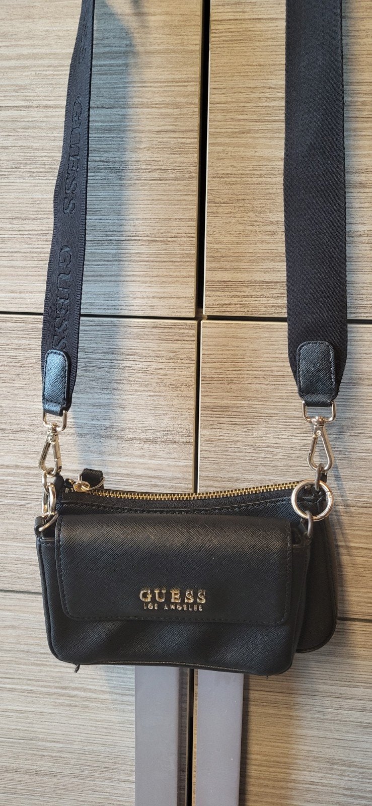 guess handtas, Handtassen en Accessoires, Ophalen