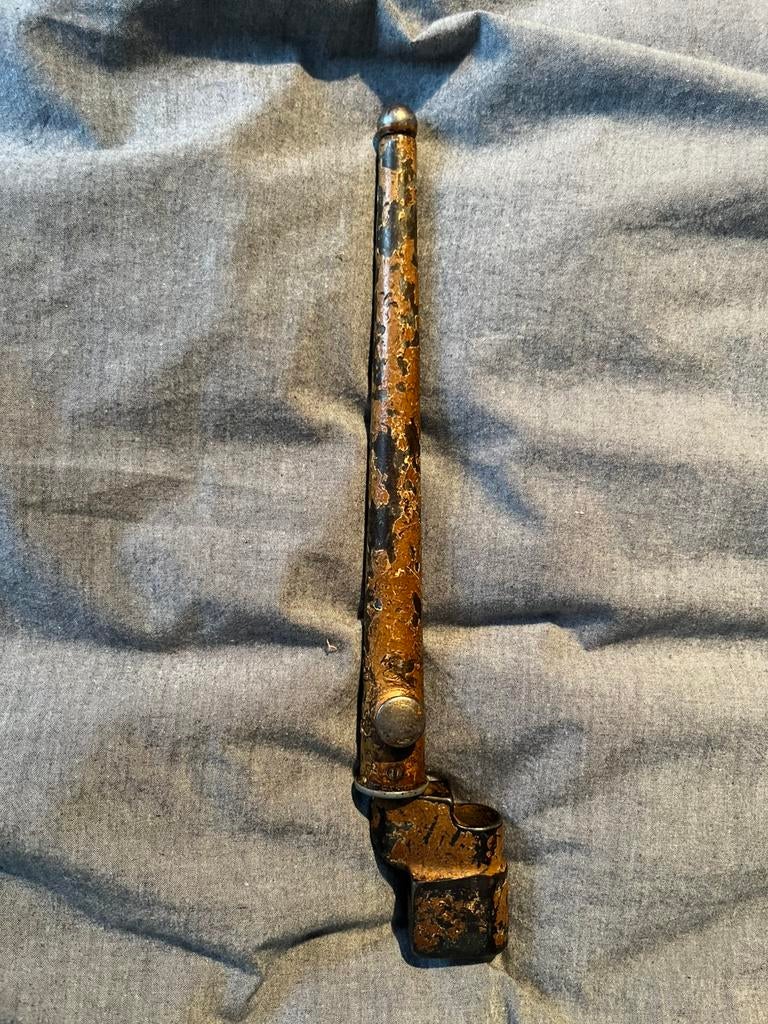 Spike bajonet Afrika camo, Verzamelen, Verzenden, Landmacht, Mes of Dolk