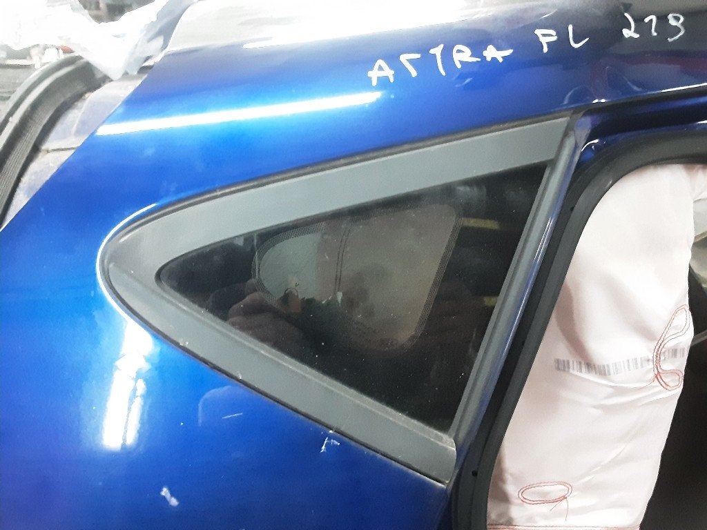 ZIJRUIT RECHTS ACHTER Ford Fiesta 7 (01-2017/07-2023), Gebruikt, Ford