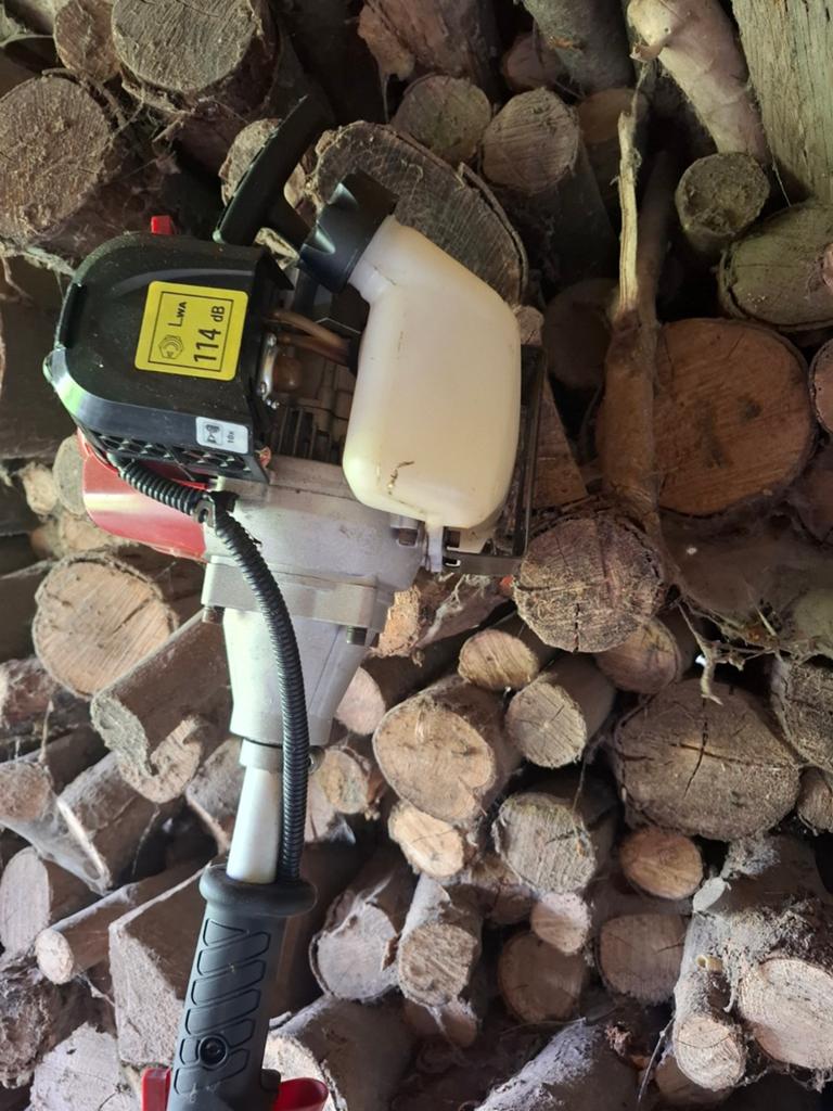 2 hakselaars-kettingzagen op benzine., Tuin en Terras, Hand-tuingereedschap, Ophalen