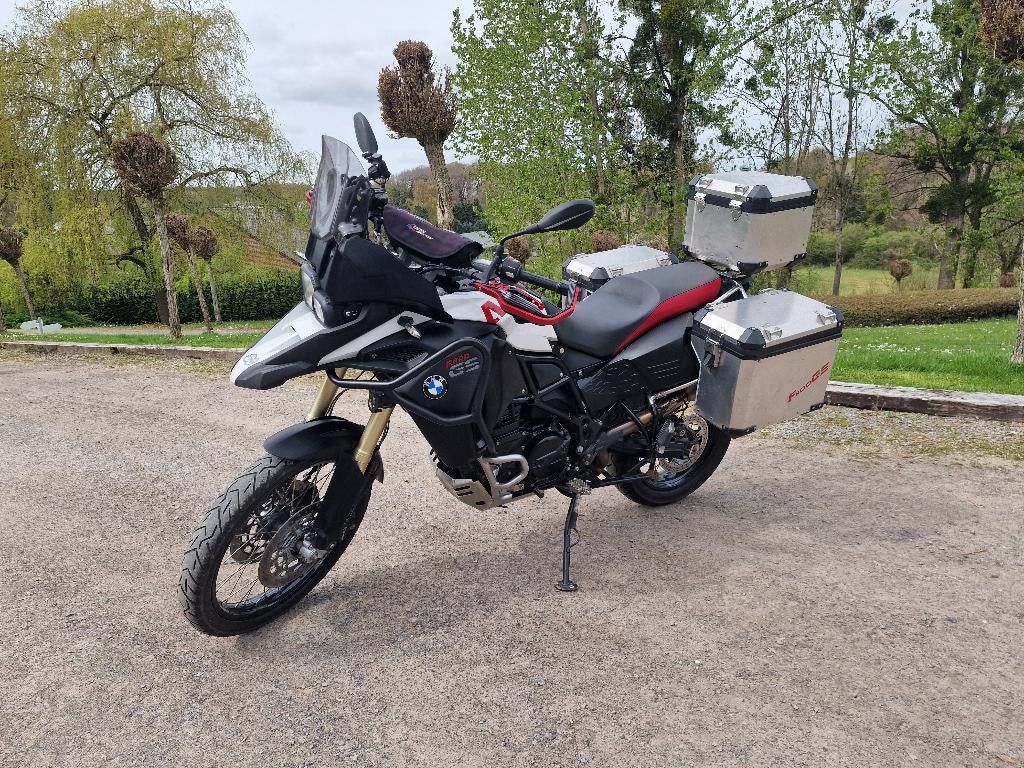 BMW F800GS Adventure – 2016 – 49.000 km – Équipée voyage, Particulier, Poignées chauffantes