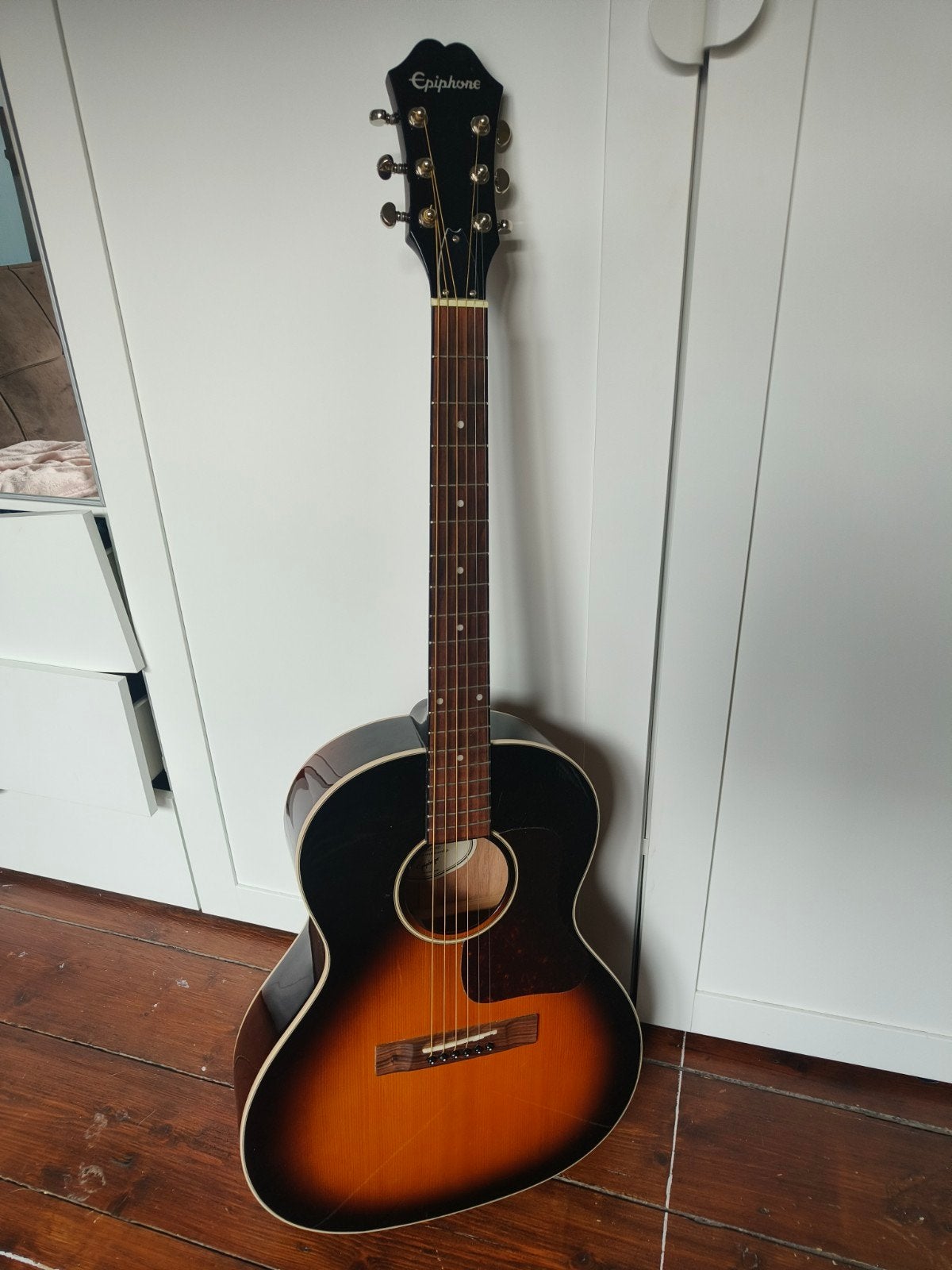 Epiphone L-00 Studio, Muziek en Instrumenten, Ophalen, Zo goed als nieuw, Western- of Steelstringgitaar, Met (piezo-)element