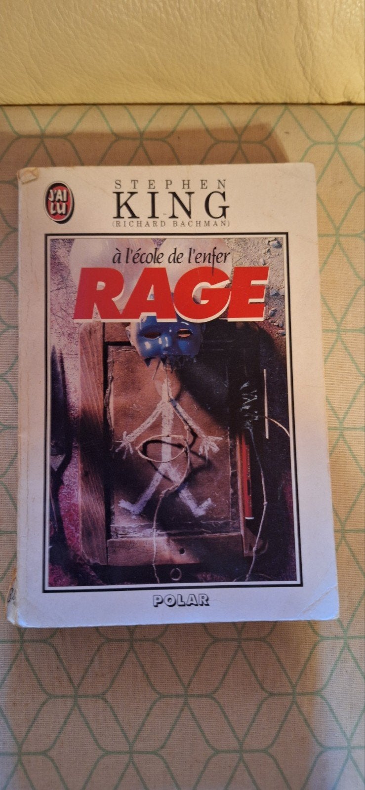 Rage, Enlèvement