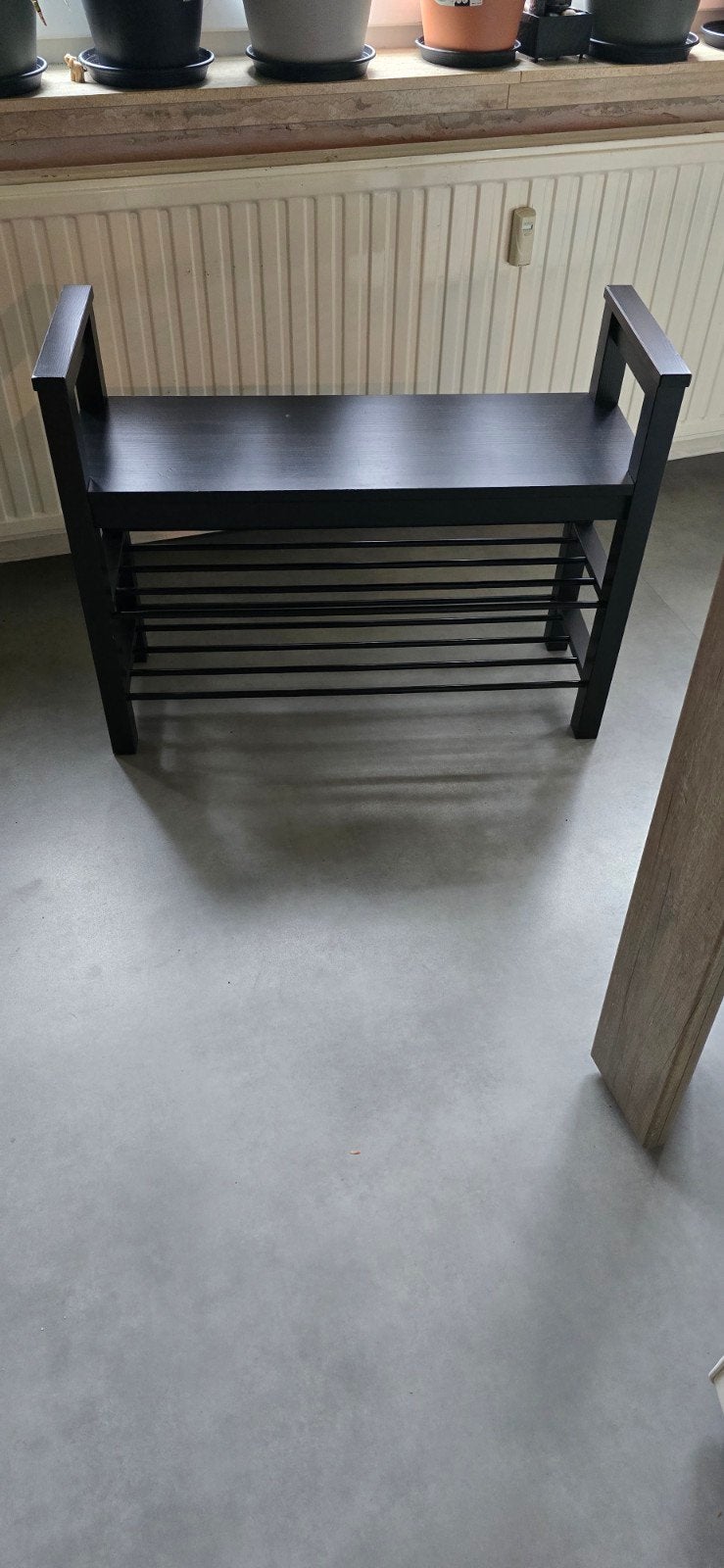 Schoenenrek, Ophalen