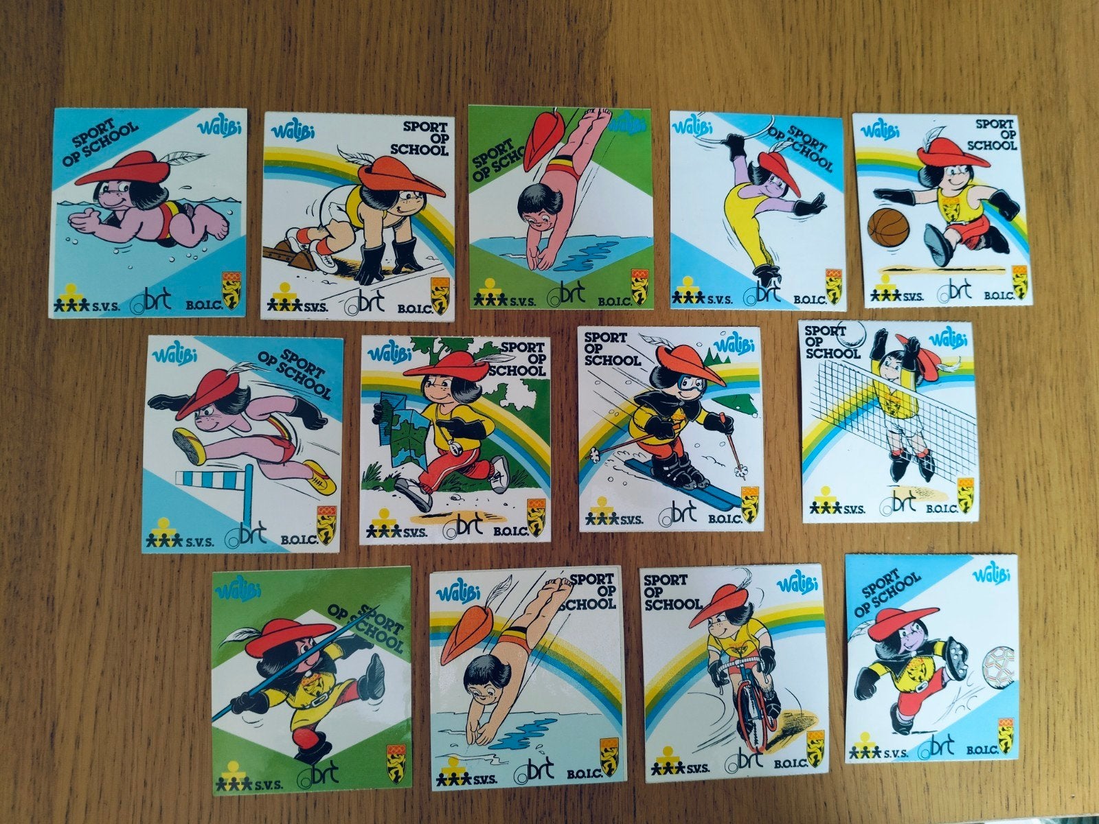 13 oude stickers sport op school Walibi b.o.i.c, Ophalen of Verzenden, Sport