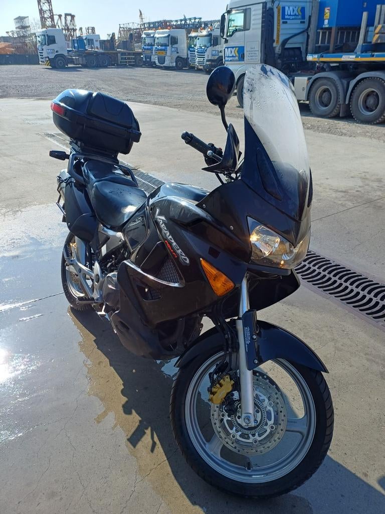 Honda varadero 1000cc, Motoren, 4 cilinders, Particulier, Toermotor, Meer dan 35 kW