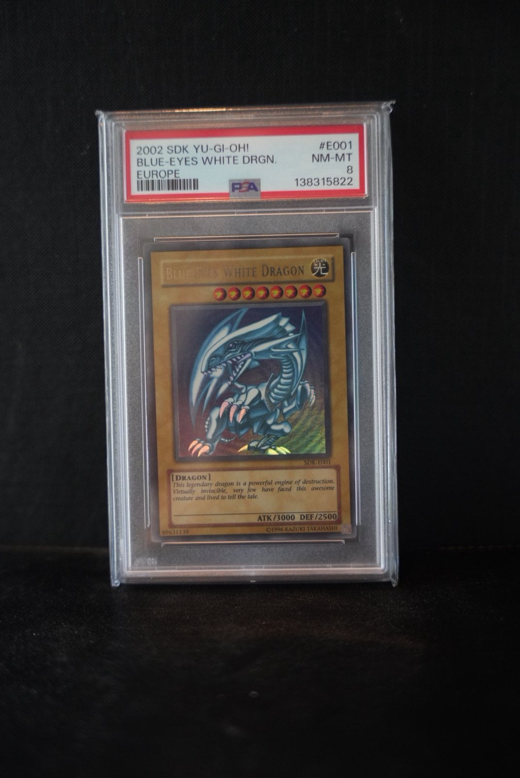Blue Eyes White Dragon PSA 8, Enlèvement ou Envoi, Comme neuf
