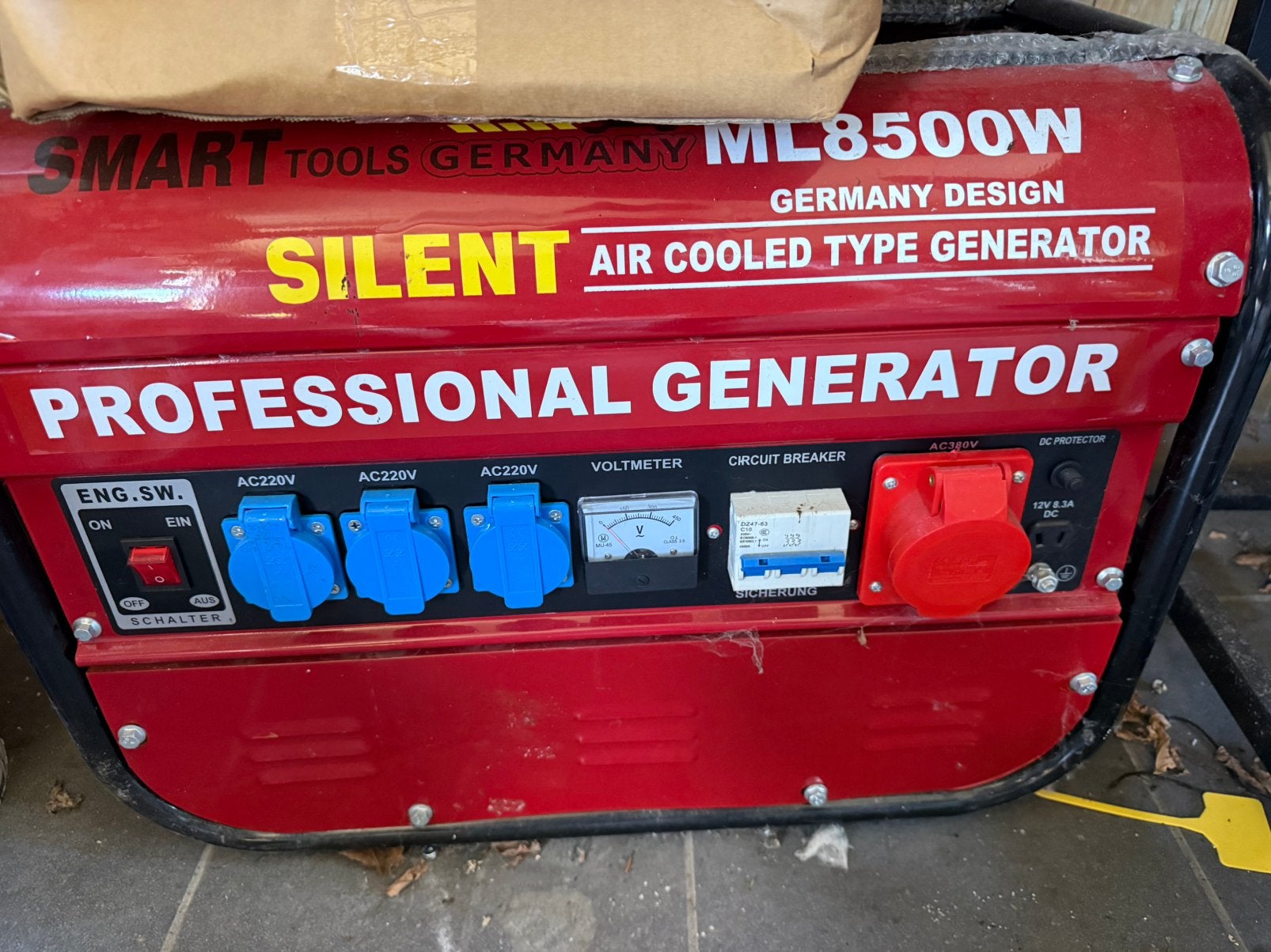 Stroomgenerator (Benzine), Ophalen, Zo goed als nieuw, Benzine