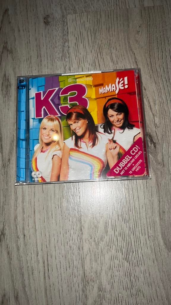 K3 MamaSé! Dubbel CD - 2 Discs met 12 Grote Hits, Cd's en Dvd's, Ophalen, Zo goed als nieuw