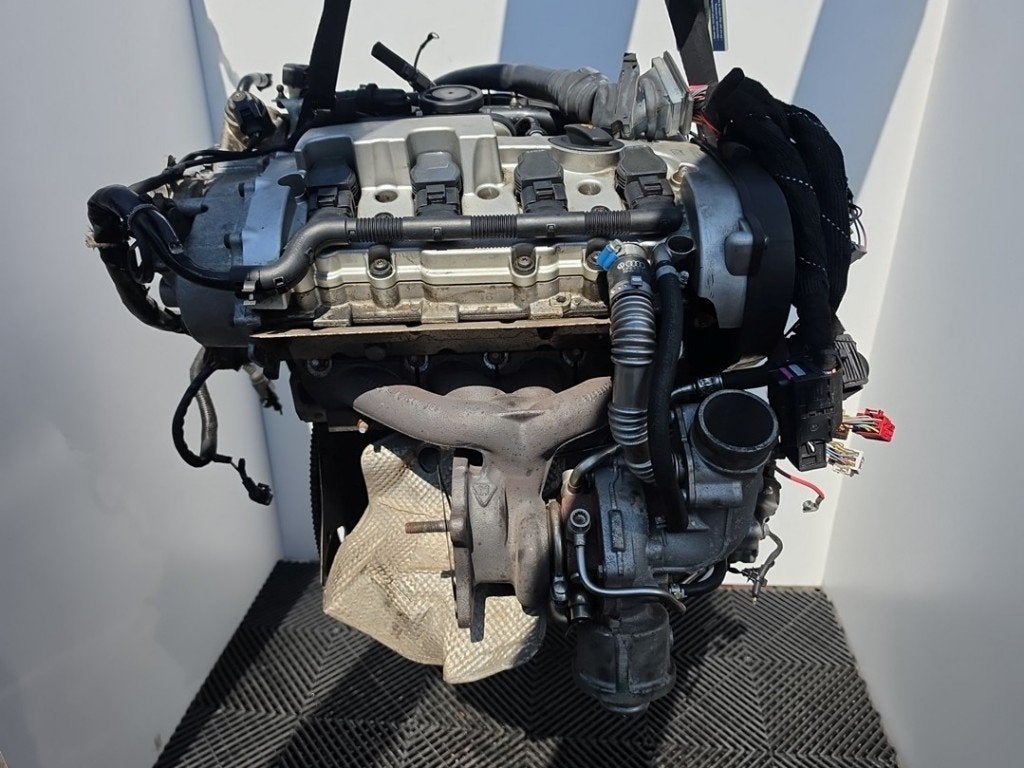 MOTEUR A4 Avant (B7) (|06D100032J|06D100034H|06D100032JX|), Auto-Union-Straße  1,
85057  Ingolstadt, DE, Info@audi.de, Audi, Utilisé