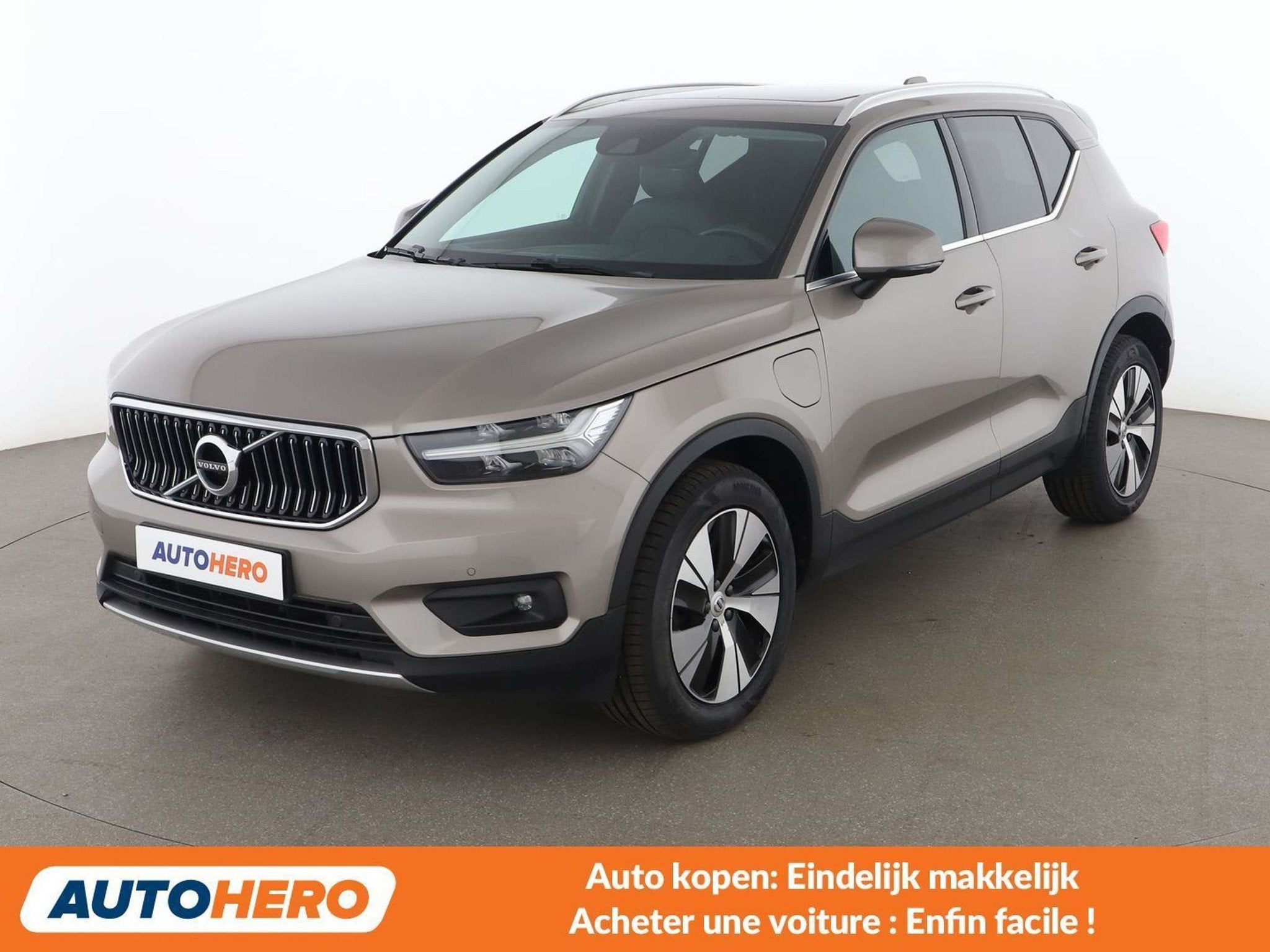Volvo XC40 1.5 T5 Plug-in Hybrid Inscription Expr 2WD, Auto's, Volvo, Gebruikt, 192 kW, 41 g/km, Leder