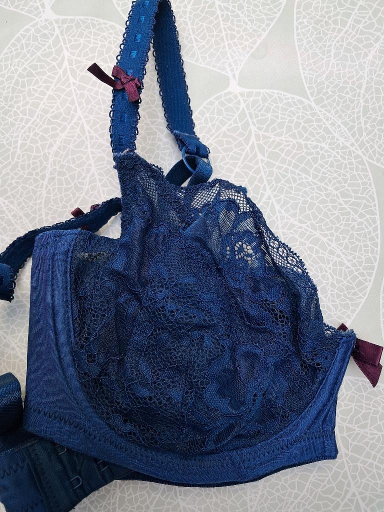 Merk Hunkemoller: blauwe beugel BH (zie foto's), Hunkemöller, Ophalen of Verzenden, Blauw, BH