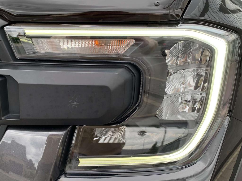 Ford Ranger 2.0D 205CV / 4WD WILDTRAK / FULL OPTIONS / 360, Auto's, Gebruikt, 4 cilinders, Zwart, Leder