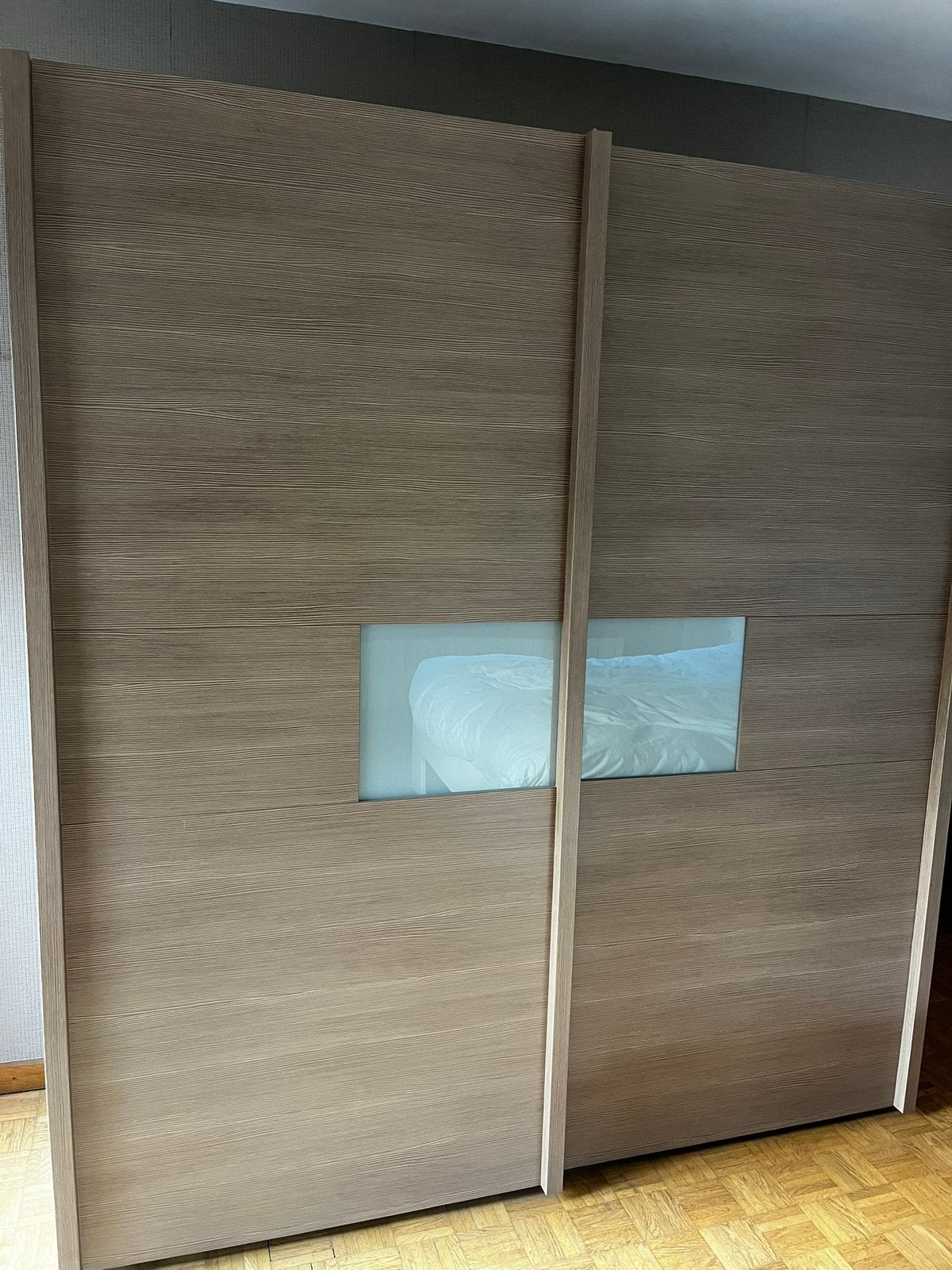 slaapkamerkast (schuifdeuren met matglas), Huis en Inrichting, Ophalen, Gebruikt, 150 tot 200 cm, 200 cm of meer