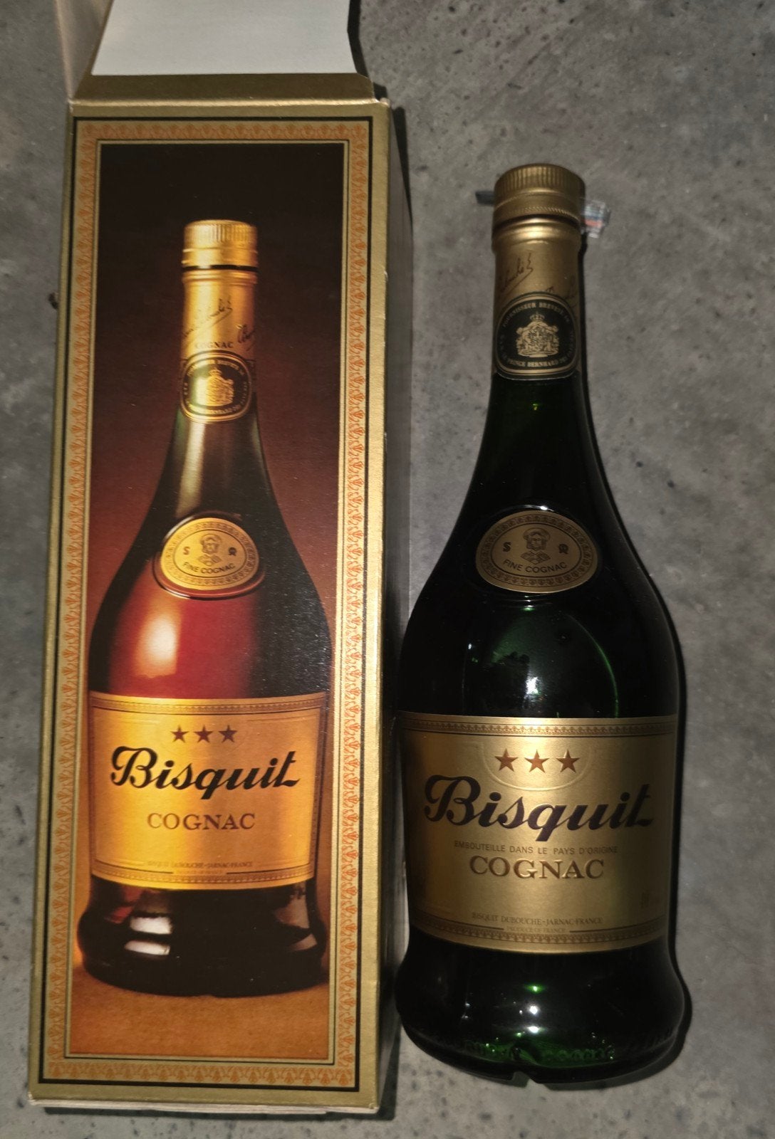 Bisquit Fine Cognac  – 70 cl – in originele geschenkdoos, Verzamelen, Wijnen, Ophalen