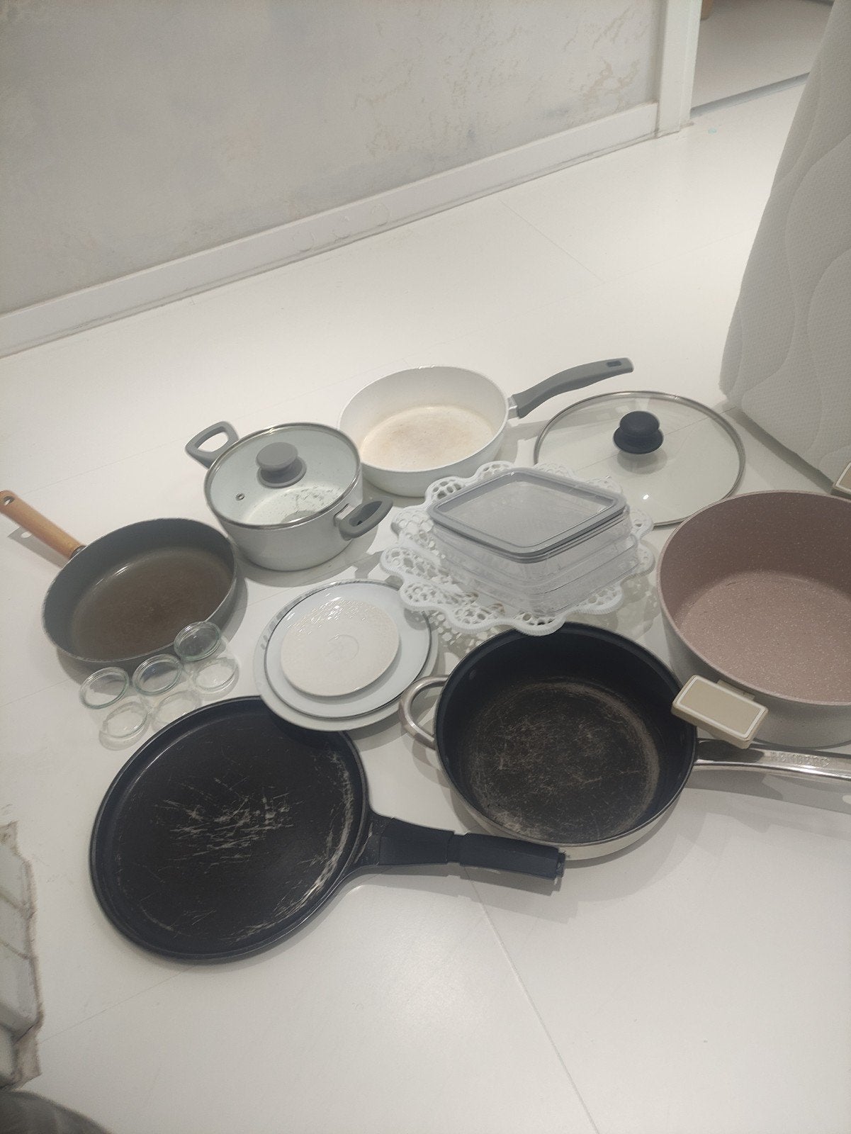 3x Gebruikte Koekenpannen - Voor Knutsel / Opknapper - Besch, Met deksel, Ophalen