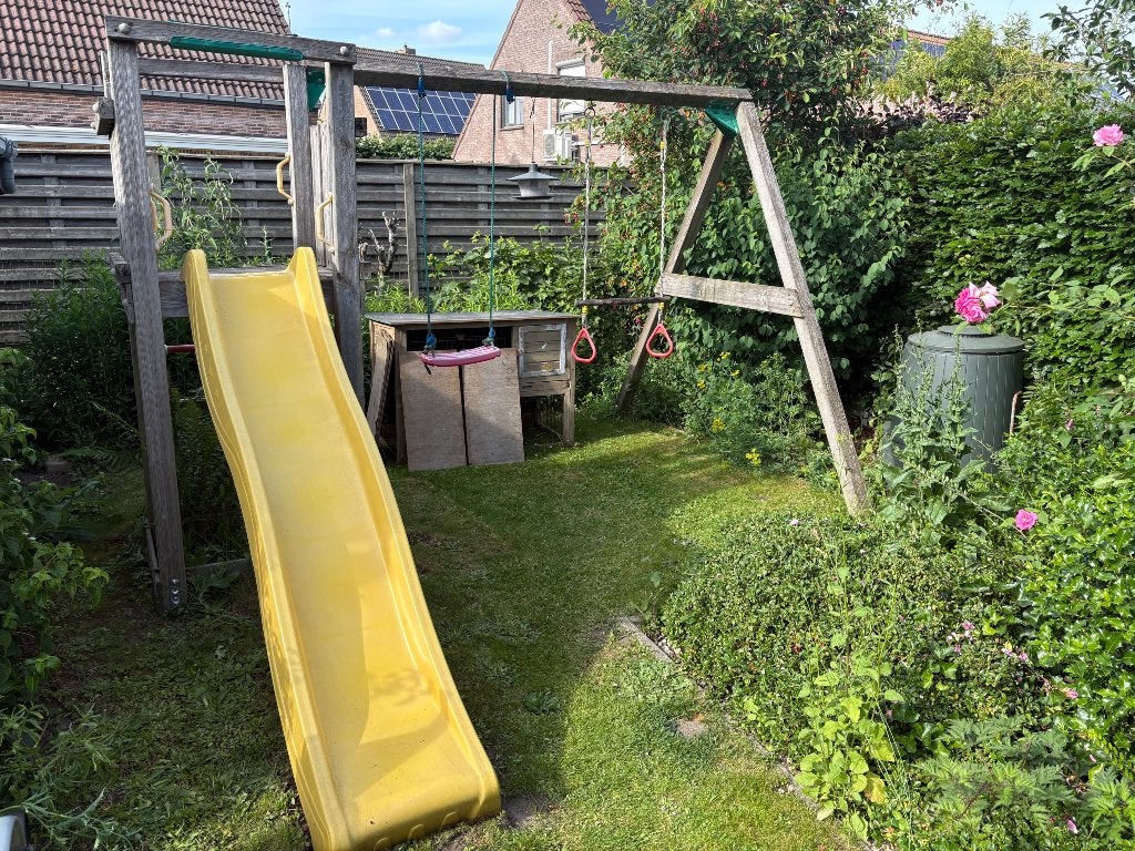 Houten speeltoestel met glijbaan, Enfants & Bébés, Enlèvement, Utilisé, Balançoire