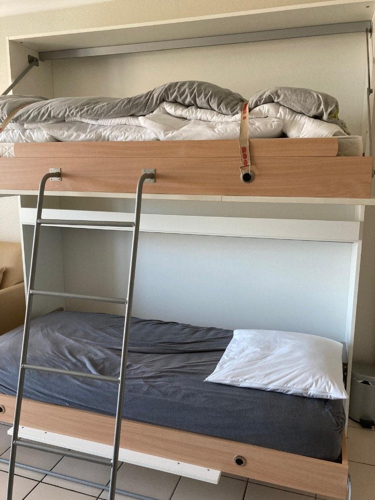 stapelbed, Huis en Inrichting, Ophalen, Zo goed als nieuw