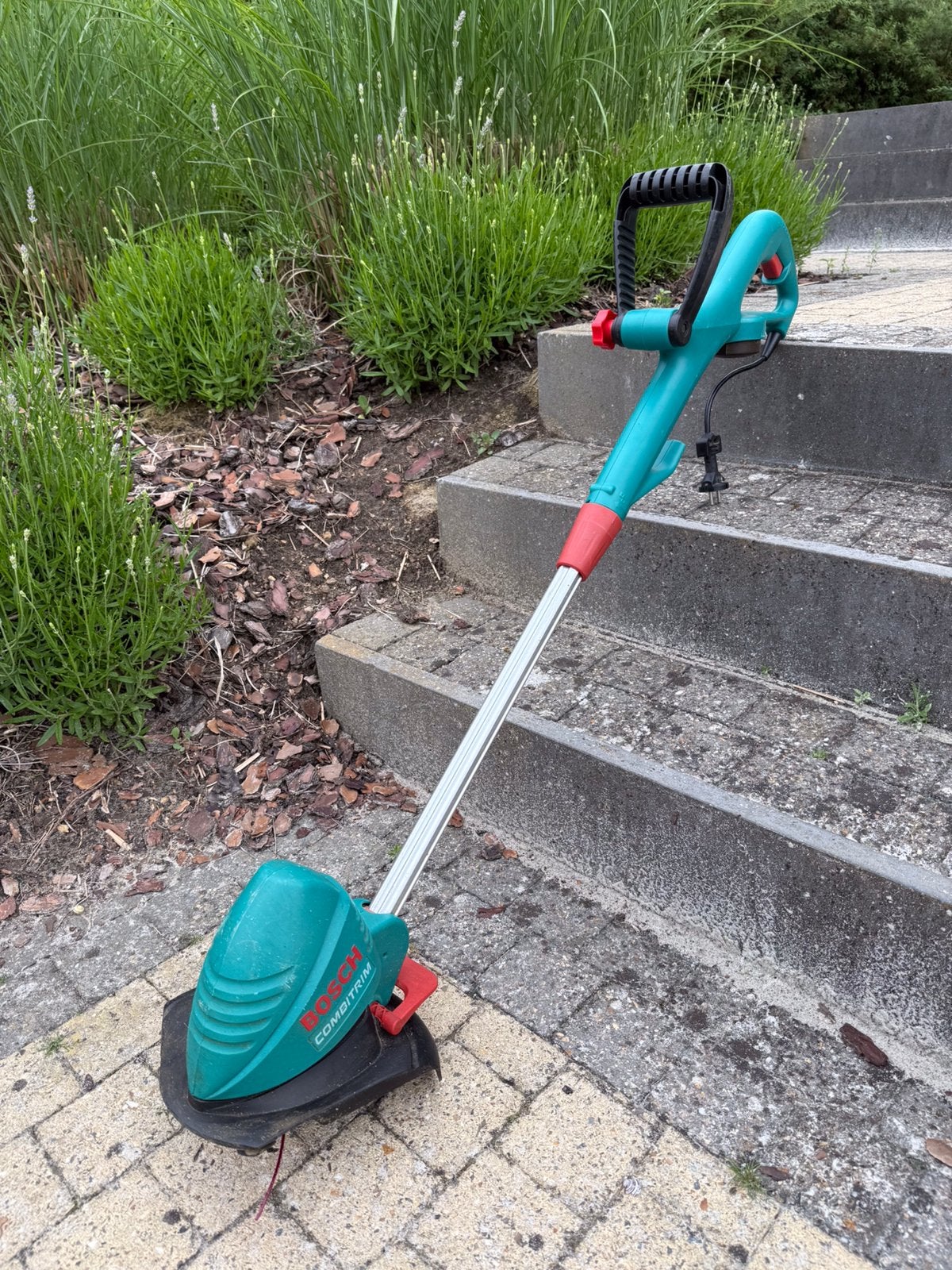 Bosch grastrimmer 450W, Ophalen, Gebruikt, 10 tot 30 cm, Elektrisch