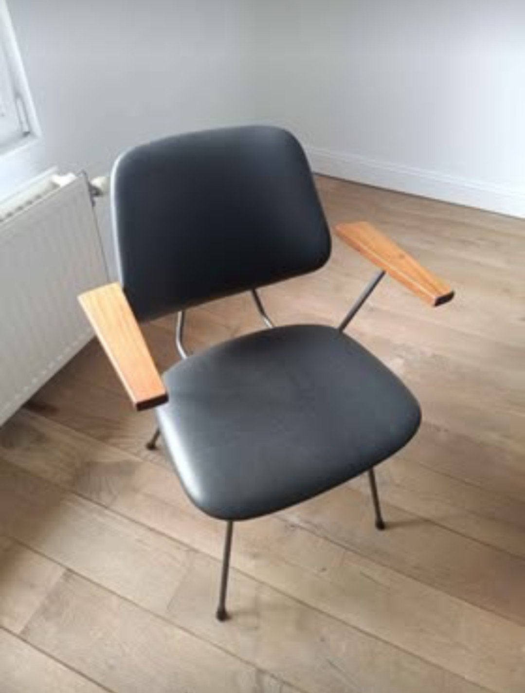 Wim Rietveld voor Kembo design stoel, Ophalen