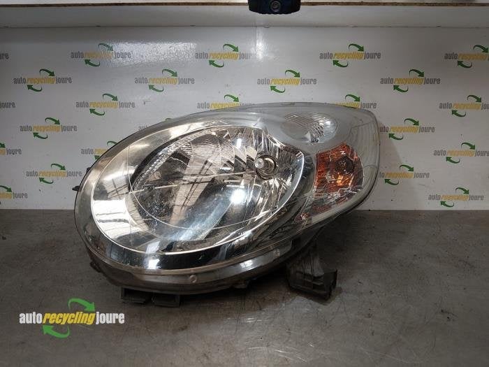 Phare gauche d'un Citroen C1, Autos : Pièces & Accessoires, Éclairage, -, 3 mois de garantie, Utilisé, -