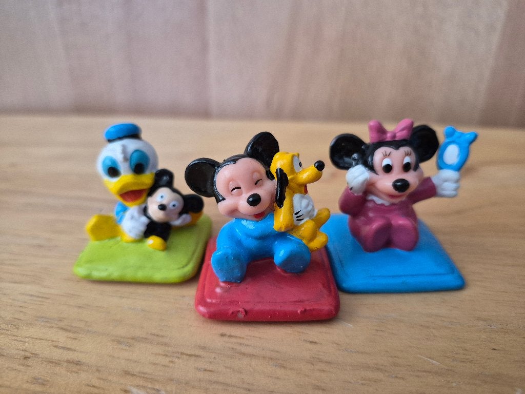 Lot de 3 figurines Bébés Disney Vintage Euro Disney, Collections, Enlèvement, Mickey Mouse, Comme neuf, Statue ou Figurine