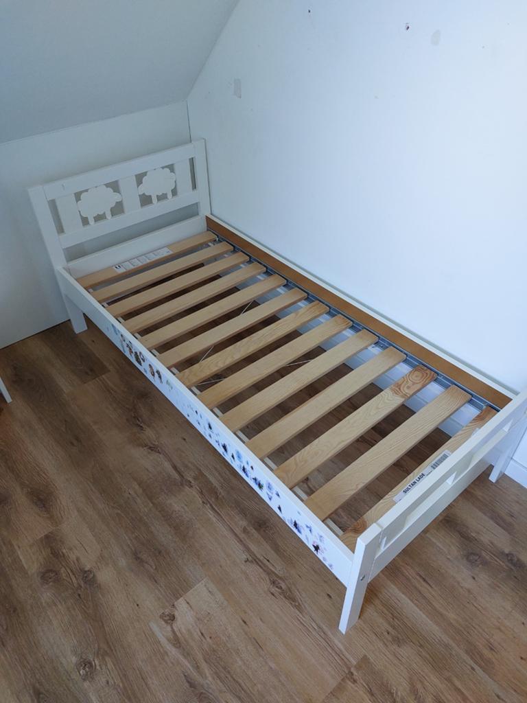 Lit et matelas enfant Ikea, Maison & Meubles, 160 cm