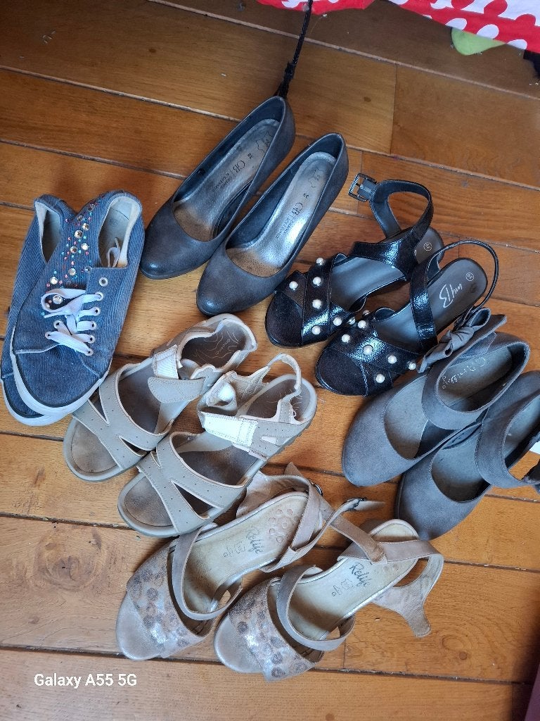 Lot de chaussures, Vêtements | Femmes, Enlèvement, Comme neuf