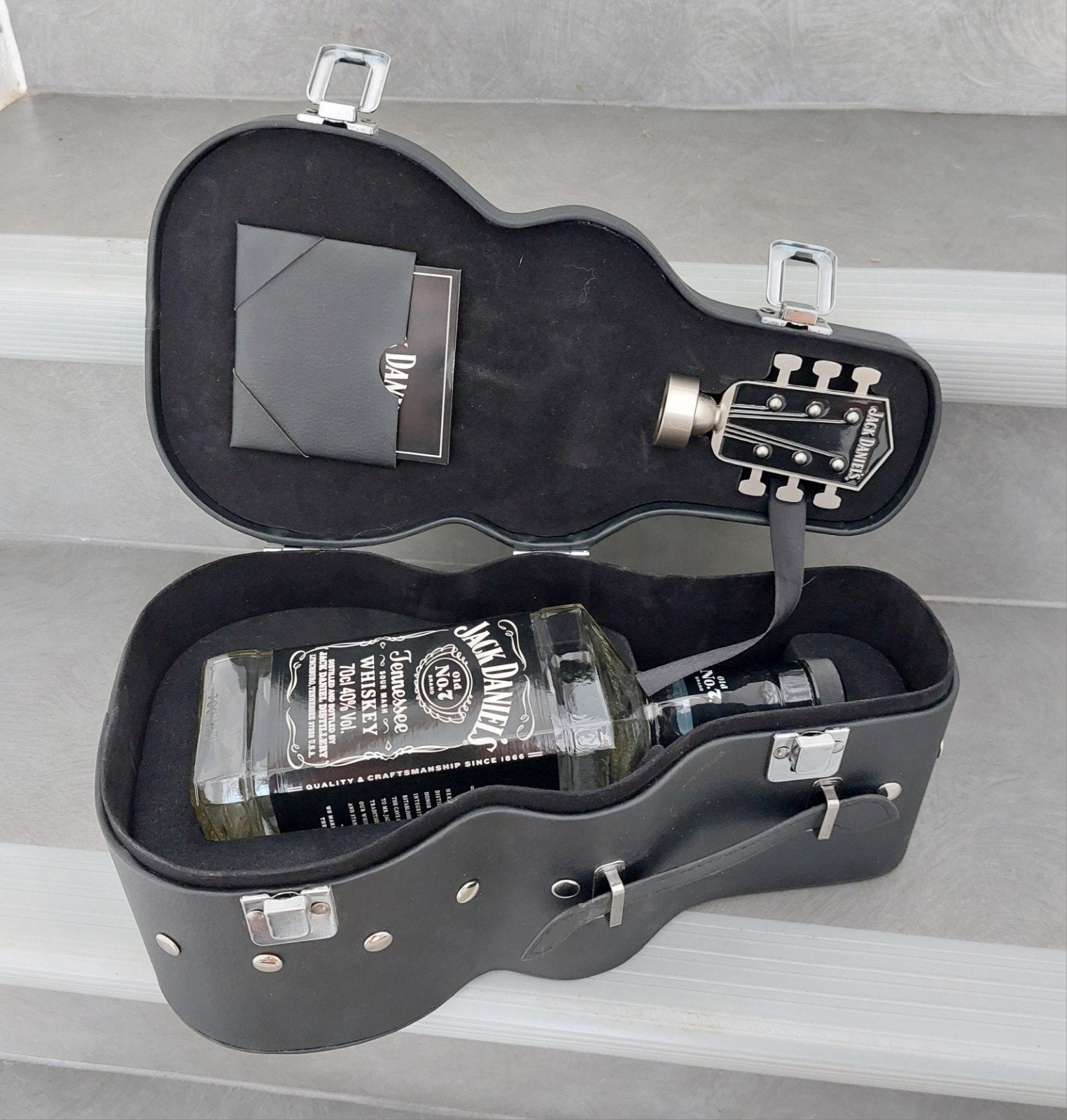Jack Daniel's coffret guitare collector, Enlèvement ou Envoi, Utilisé, Emballage