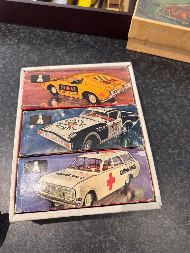 3 miniatuur auto’s, waarvan 2 nog met origineel doosje, Ophalen of Verzenden, Gebruikt, Auto