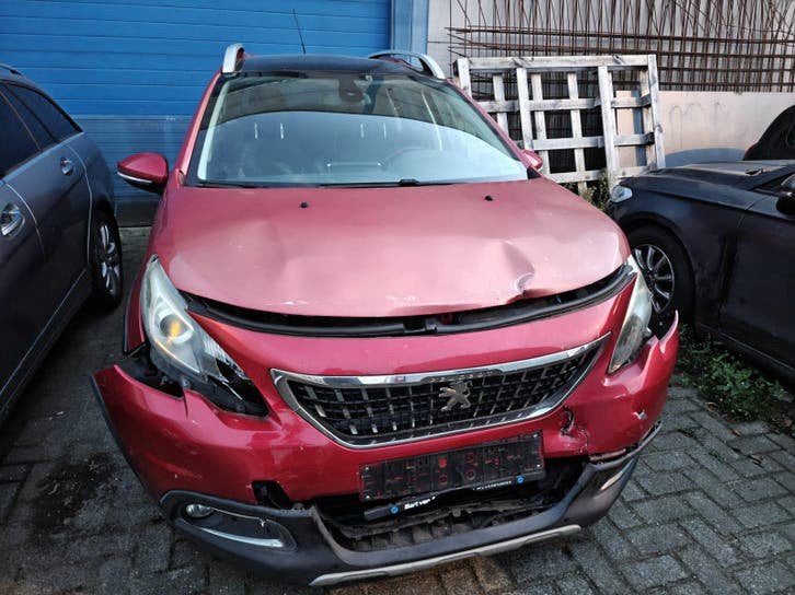 Schade auto, Auto's, Voorwielaandrijving, Stof, 5 deurs, Particulier