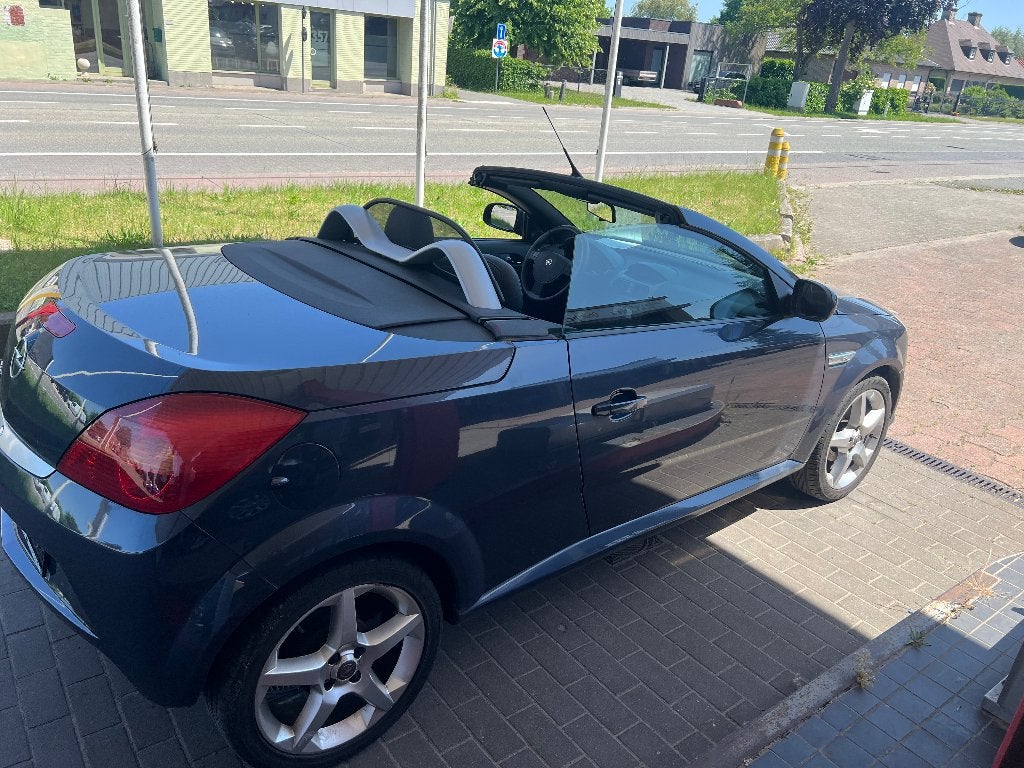 OPEL TIGRA 1.4 BENZINE (66kw)149.000KM. CABRIO EURO4, Essai à domicile, Achat, Entreprise, Cabriolet