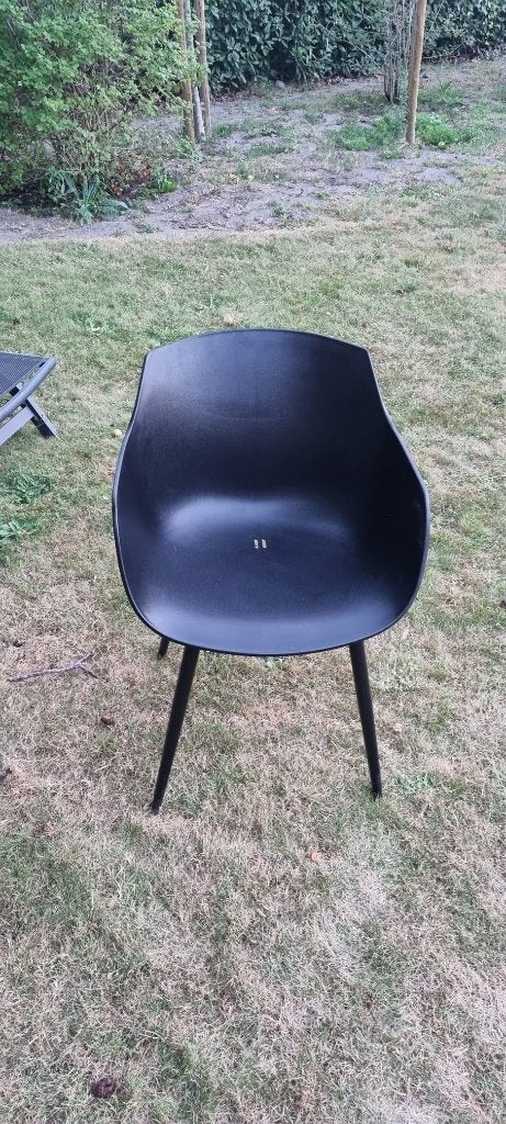 6 zwarte tuinstoelen, Ophalen, Gebruikt, Kunststof