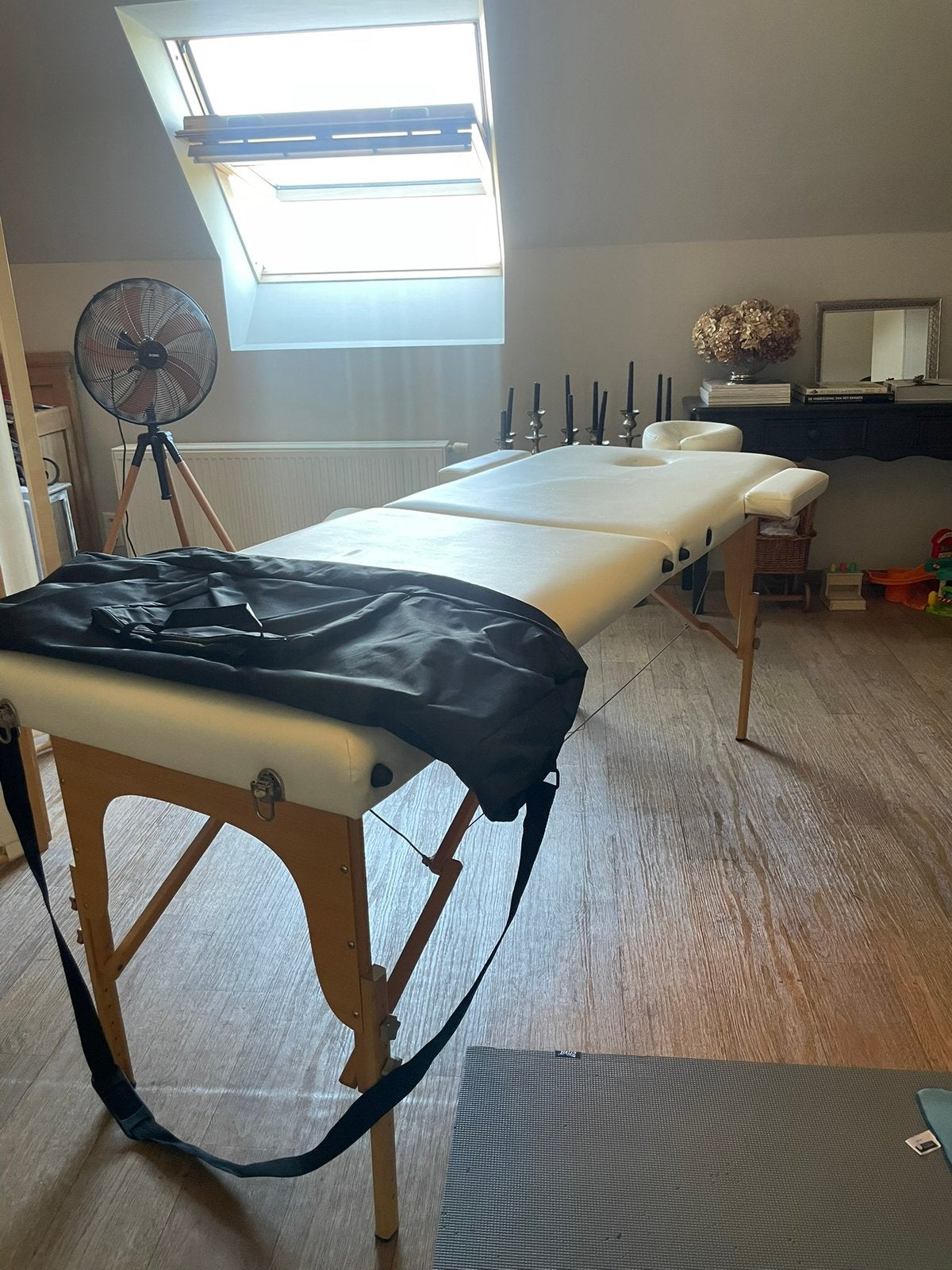 Table de massage, Sports & Fitness, Enlèvement, Comme neuf, Table de massage