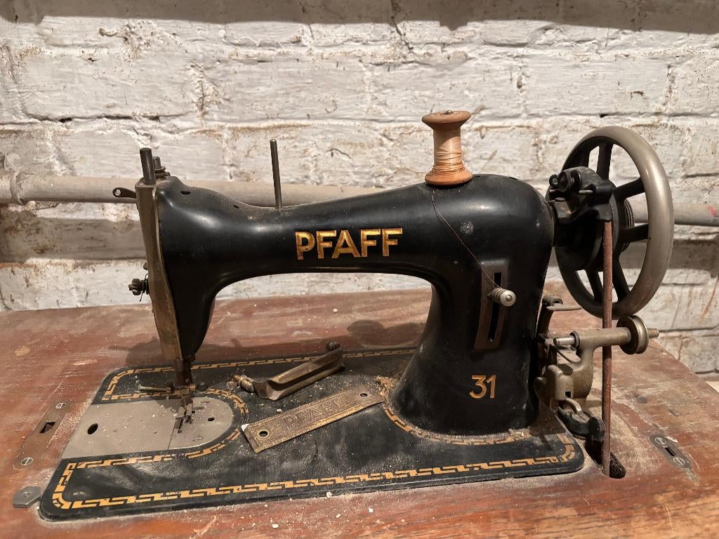 machine a coudre vinted pfaff, Enlèvement, Utilisé, Machine à coudre, Pfaff