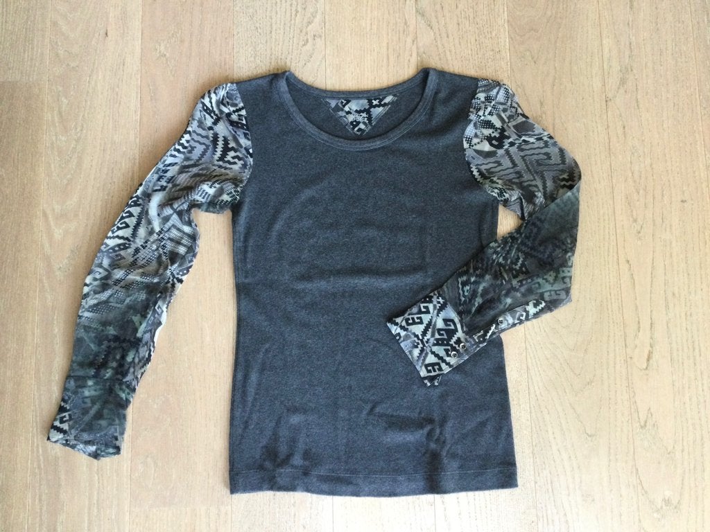 T-Shirt lange mouwen Marc Cain, Maat 38/40 (M), Ophalen of Verzenden, Zo goed als nieuw, Lange mouw