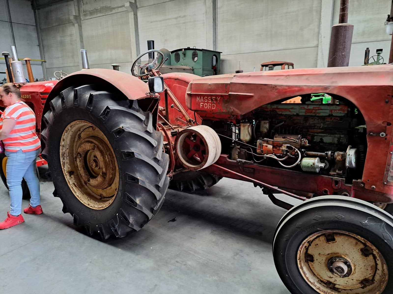 Tractor massey haris 555, Ophalen of Verzenden