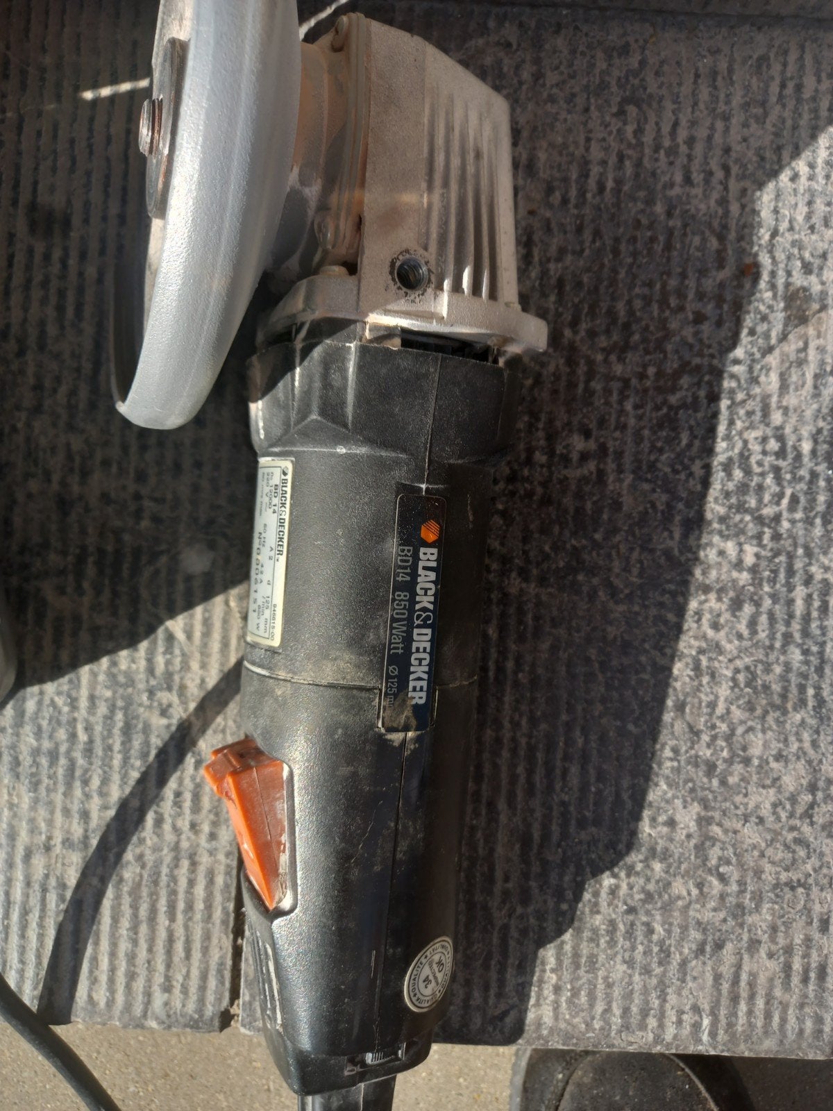 meuleuse d angle 125mm black decker, Enlèvement