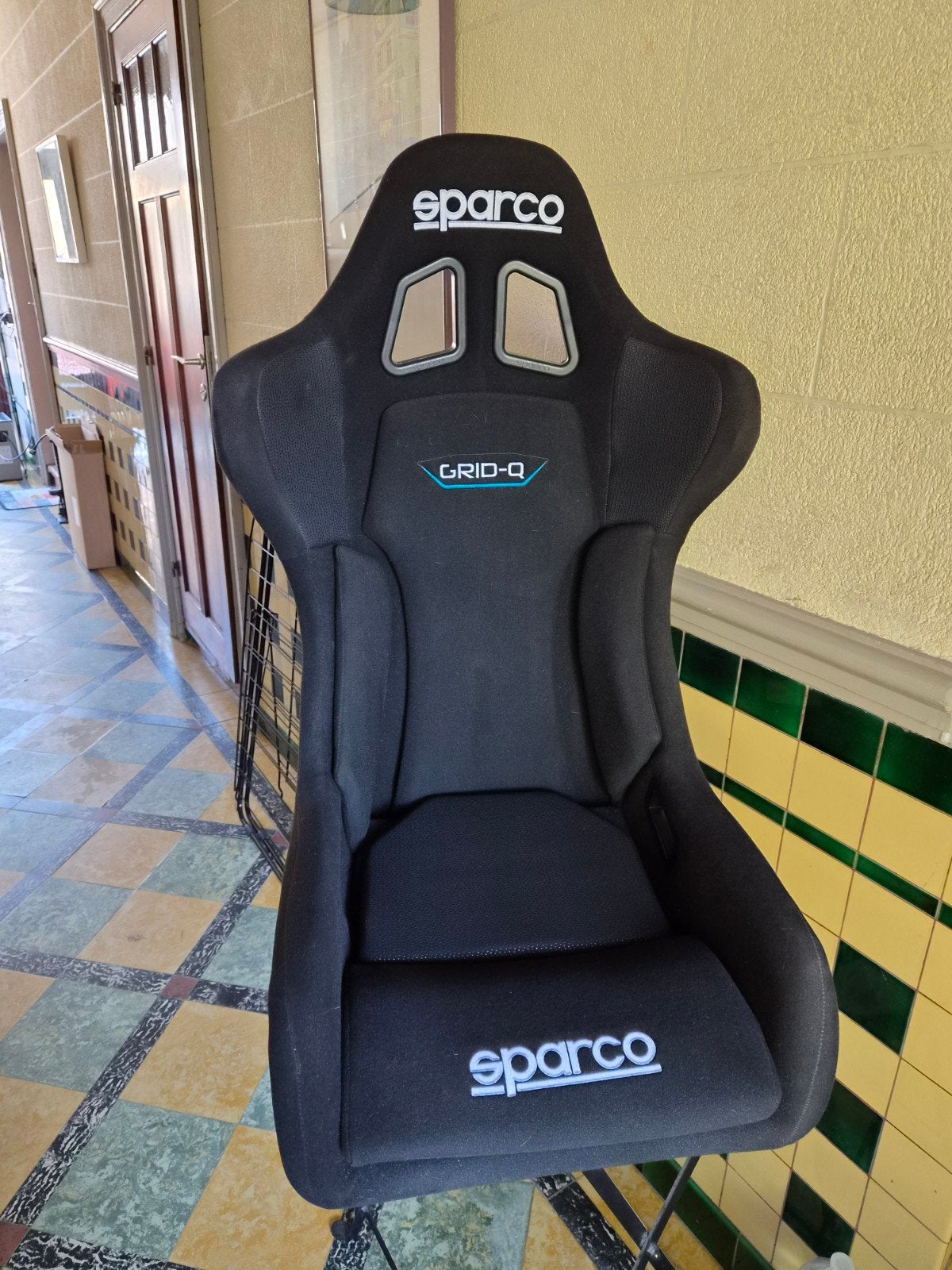 Sparco Grid Q, Ophalen, 1 speler, Racen en Vliegen, Virtual Reality