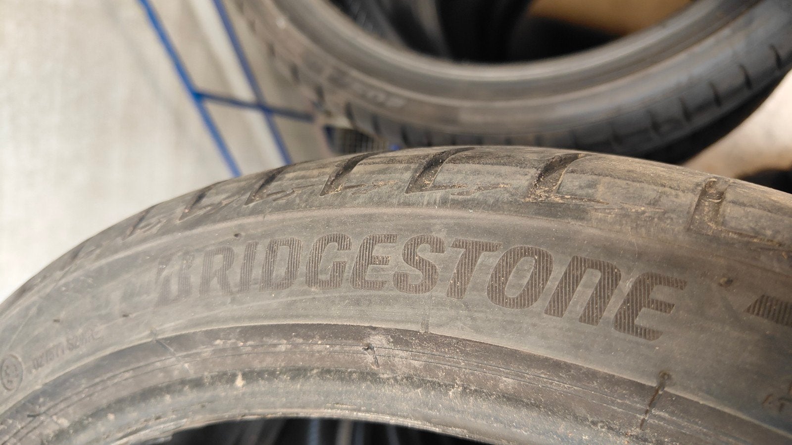 215/40r18 Bridgestone 45€ per stuk met montage, Auto-onderdelen, Ophalen