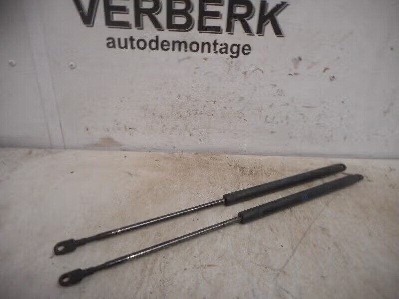 GASDRUKVEERSET VOOR Opel Senator B (90-275-065-0512), Bahnhofsplatz 65423 Rüsselsheim am Main, DE, Gebruikt, Opel, Opel Automobile GmbH