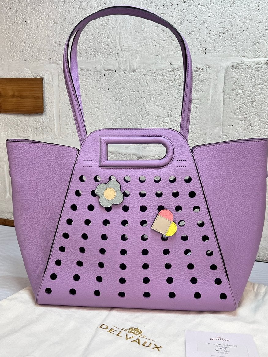 DELVAUX L’AIRESS MM GUIMAUVE TAURILLON SOFT - NEUF !, Enlèvement ou Envoi, Comme neuf